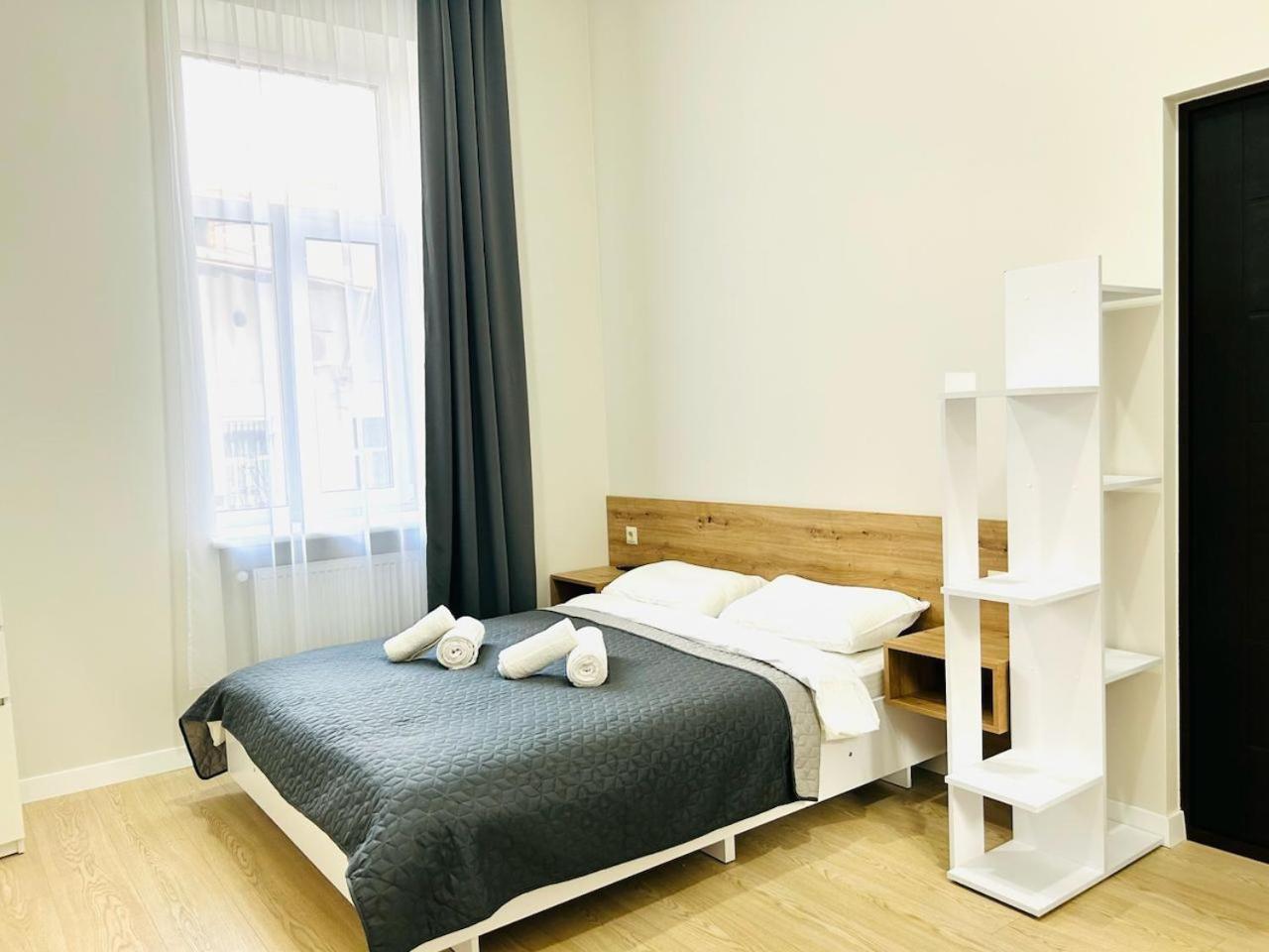M25 Aparts Lviv Dış mekan fotoğraf
