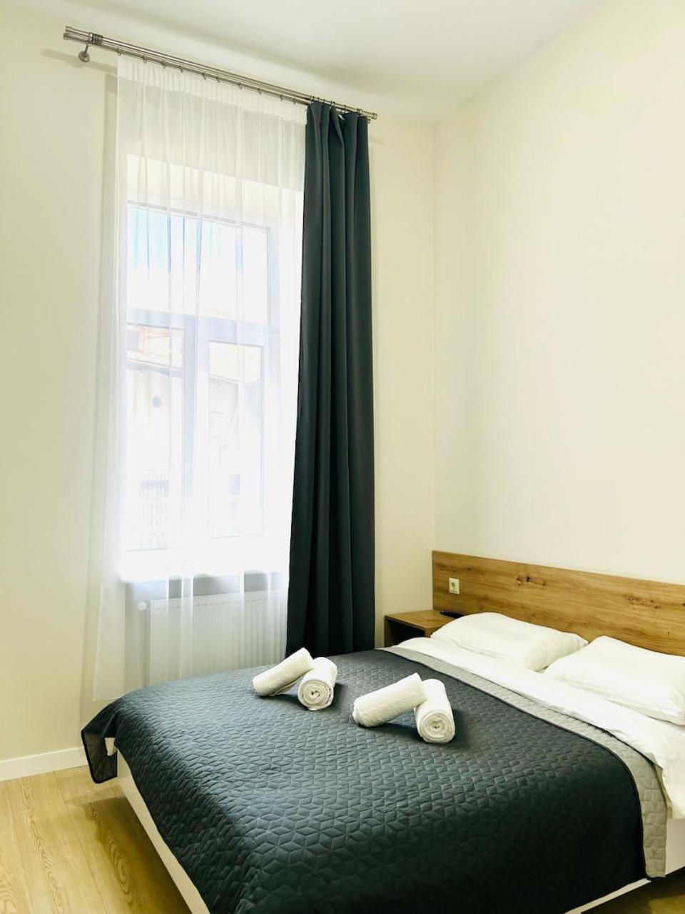 M25 Aparts Lviv Dış mekan fotoğraf